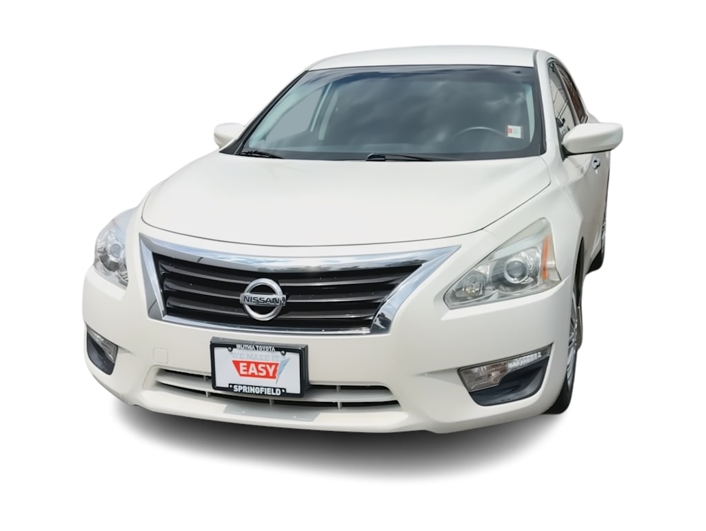 Thumbnail: 2015 Nissan Altima - 5
