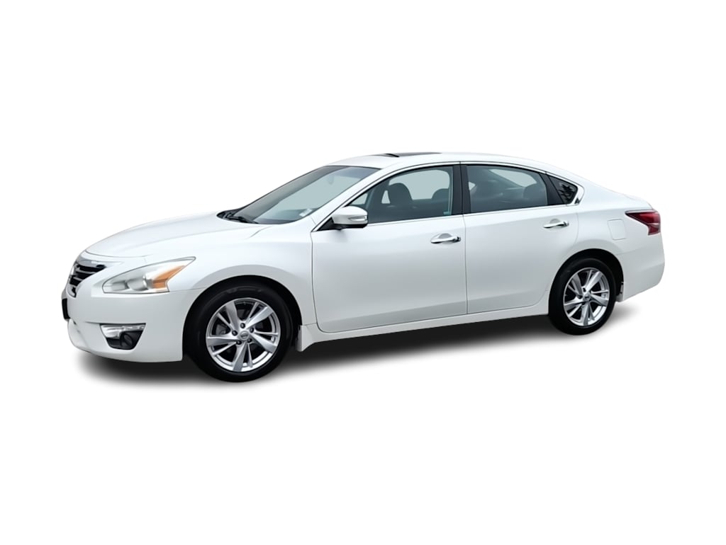 Thumbnail: 2015 Nissan Altima - 3