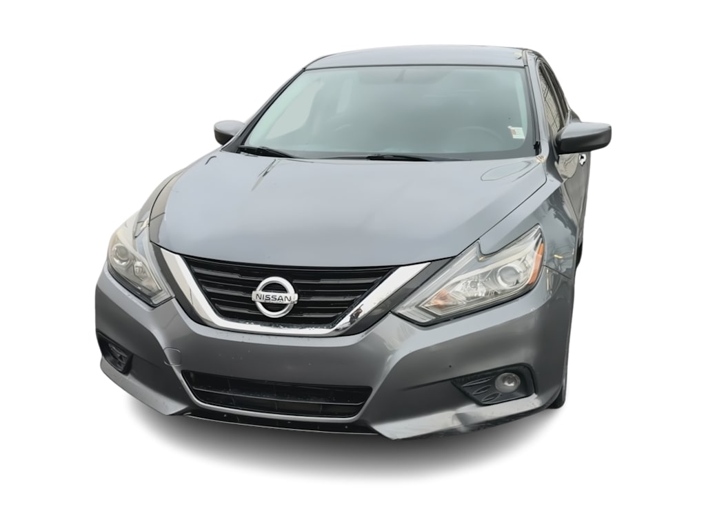 Thumbnail: 2018 Nissan Altima - 5