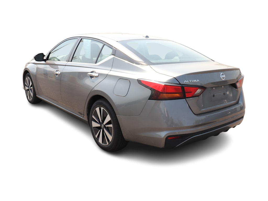 Thumbnail: 2022 Nissan Altima - 4