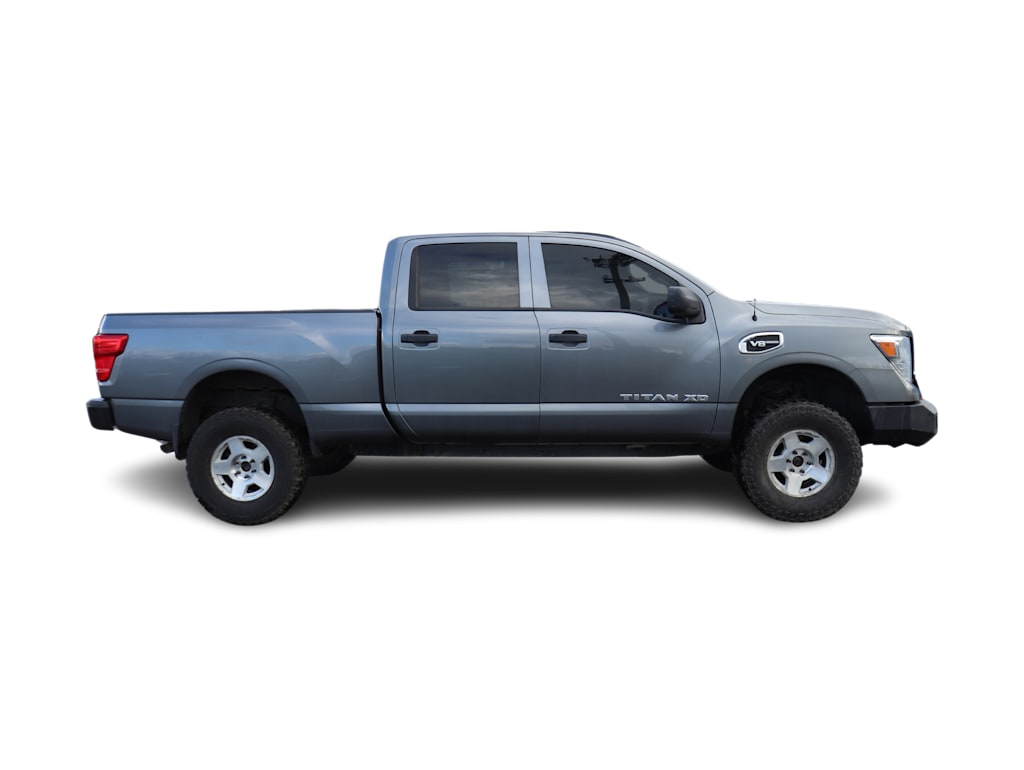 Thumbnail: 2018 Nissan Titan - 10