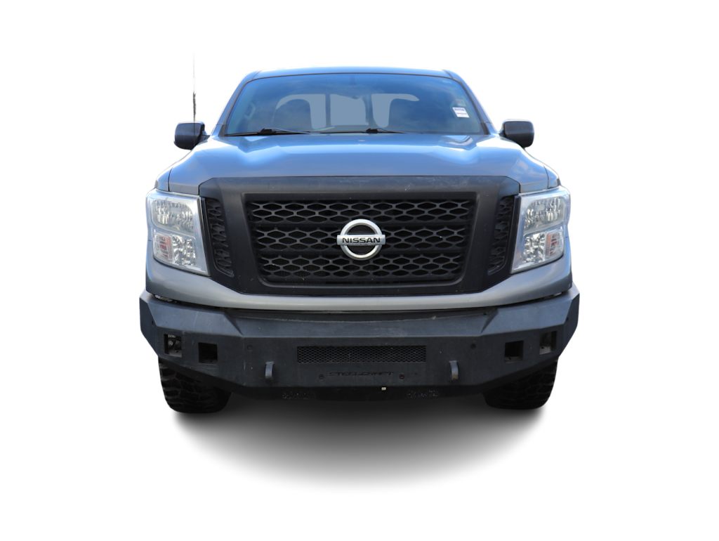 Thumbnail: 2018 Nissan Titan - 8