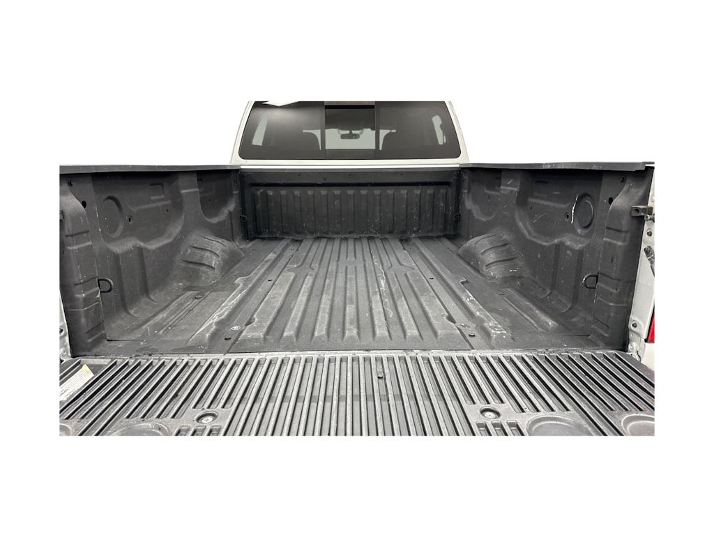 Thumbnail: 2019 Nissan Titan - 15