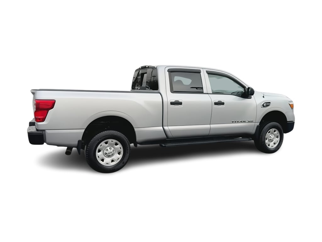 Thumbnail: 2019 Nissan Titan - 21