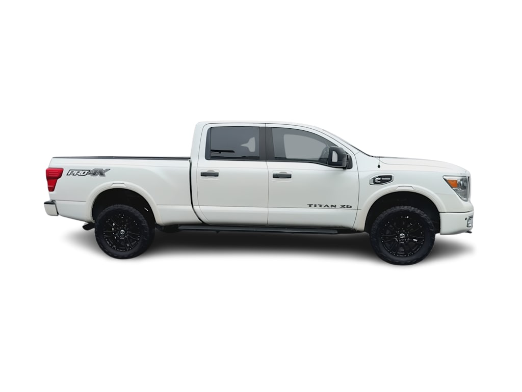 Thumbnail: 2017 Nissan Titan - 23