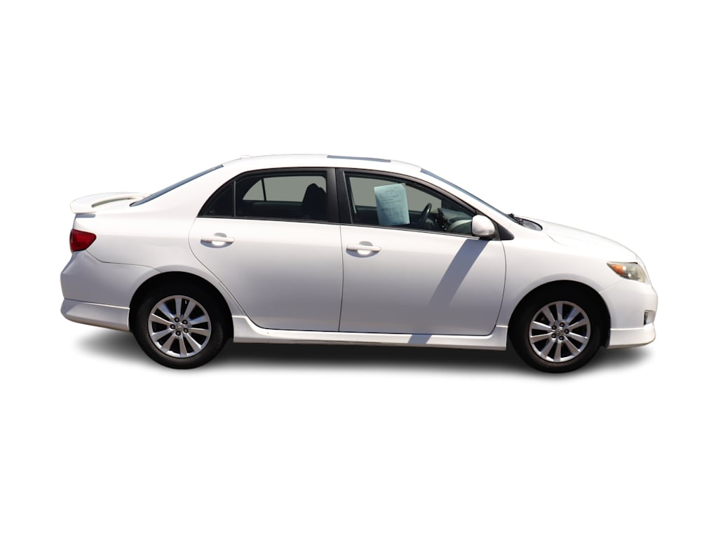 Thumbnail: 2009 Toyota Corolla - 10