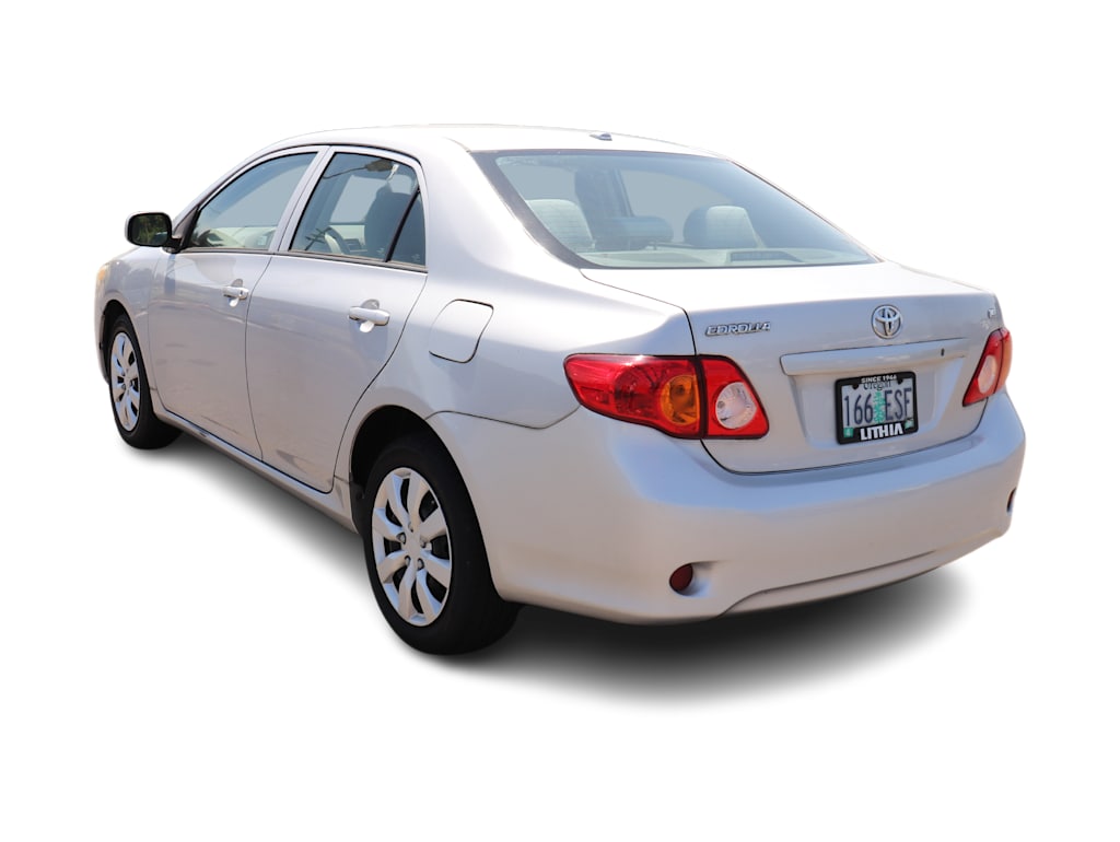 Thumbnail: 2010 Toyota Corolla - 4