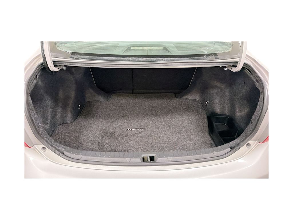 Thumbnail: 2010 Toyota Corolla - 17