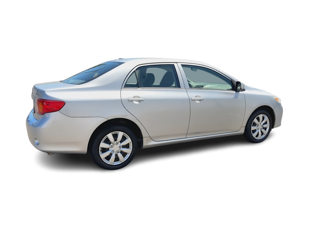 Thumbnail: 2010 Toyota Corolla - 23