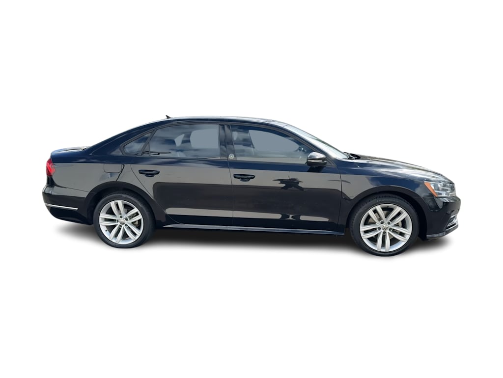 2019 Volkswagen Passat Wolfsburg Edition 24