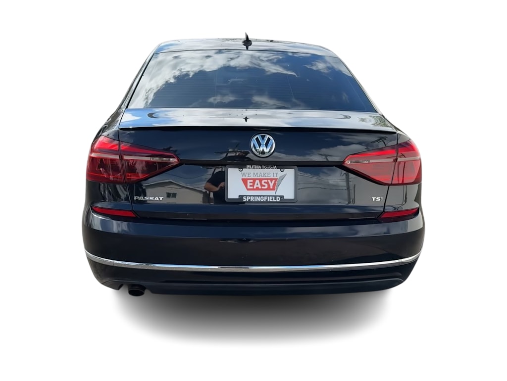 2019 Volkswagen Passat Wolfsburg Edition 5