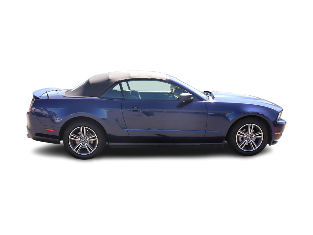 Thumbnail: 2010 Ford Mustang - 10