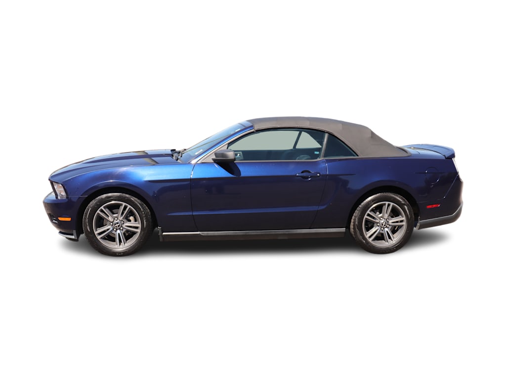Thumbnail: 2010 Ford Mustang - 3