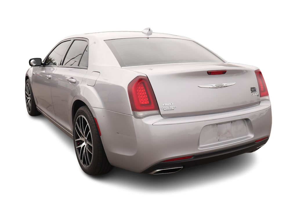 Thumbnail: 2018 Chrysler 300 - 4