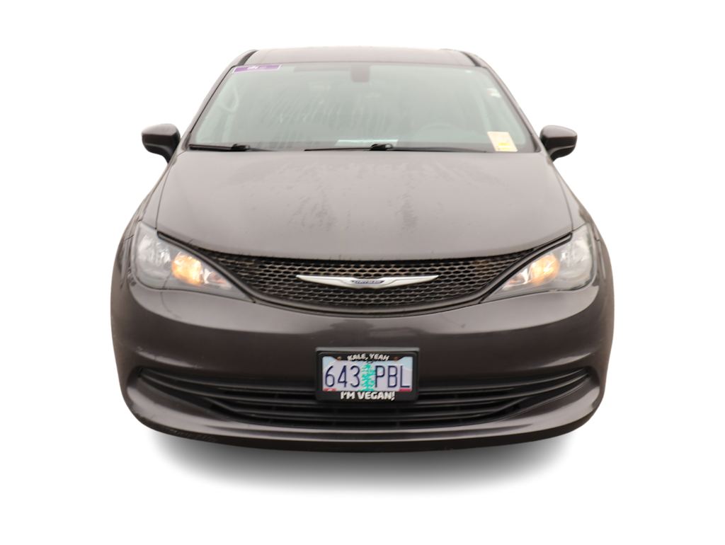 Thumbnail: 2019 Chrysler Pacifica - 8