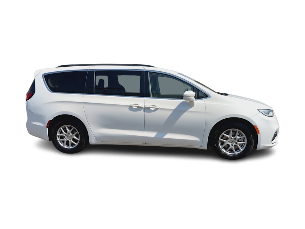 Thumbnail: 2022 Chrysler Pacifica - 23