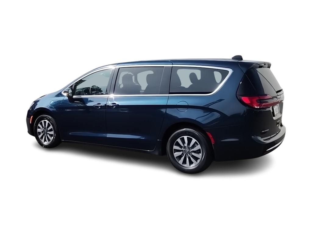 Thumbnail: 2023 Chrysler Pacifica - 22