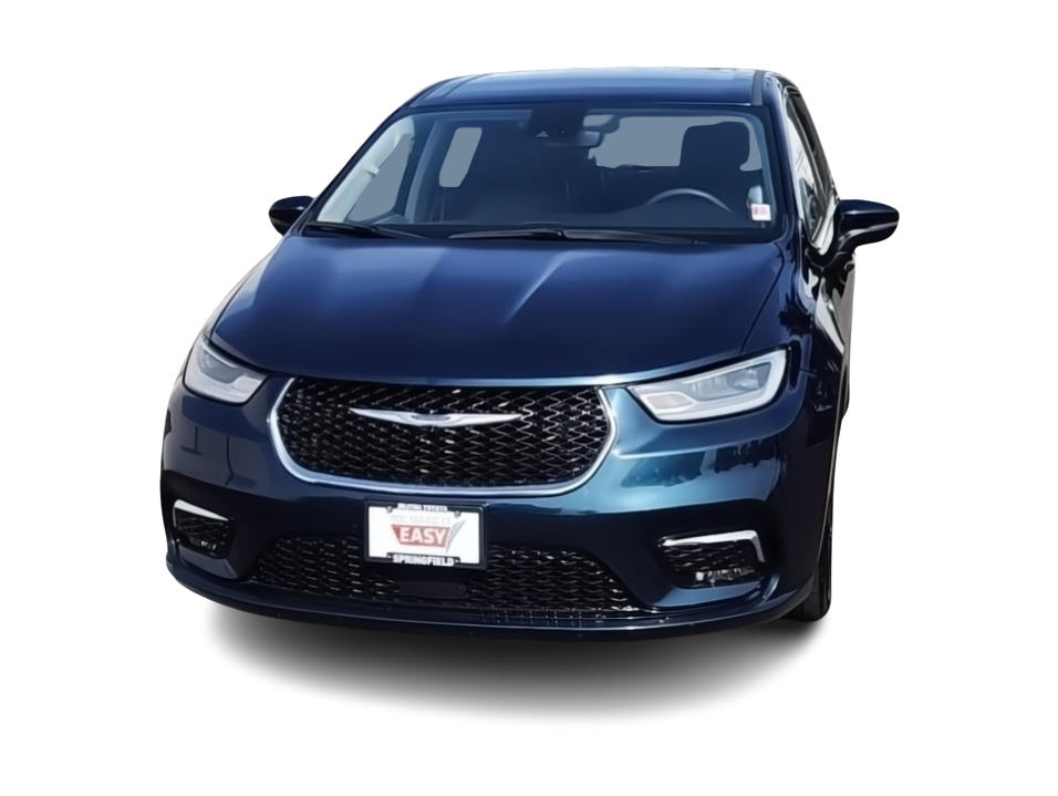 Thumbnail: 2023 Chrysler Pacifica - 21