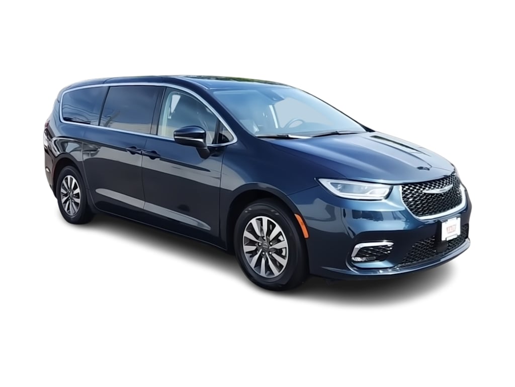 Thumbnail: 2023 Chrysler Pacifica - 20