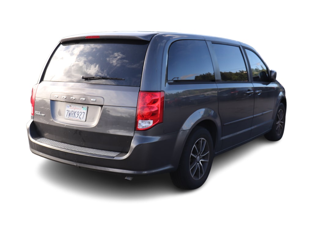 Thumbnail: 2017 Dodge Grand Caravan - 11