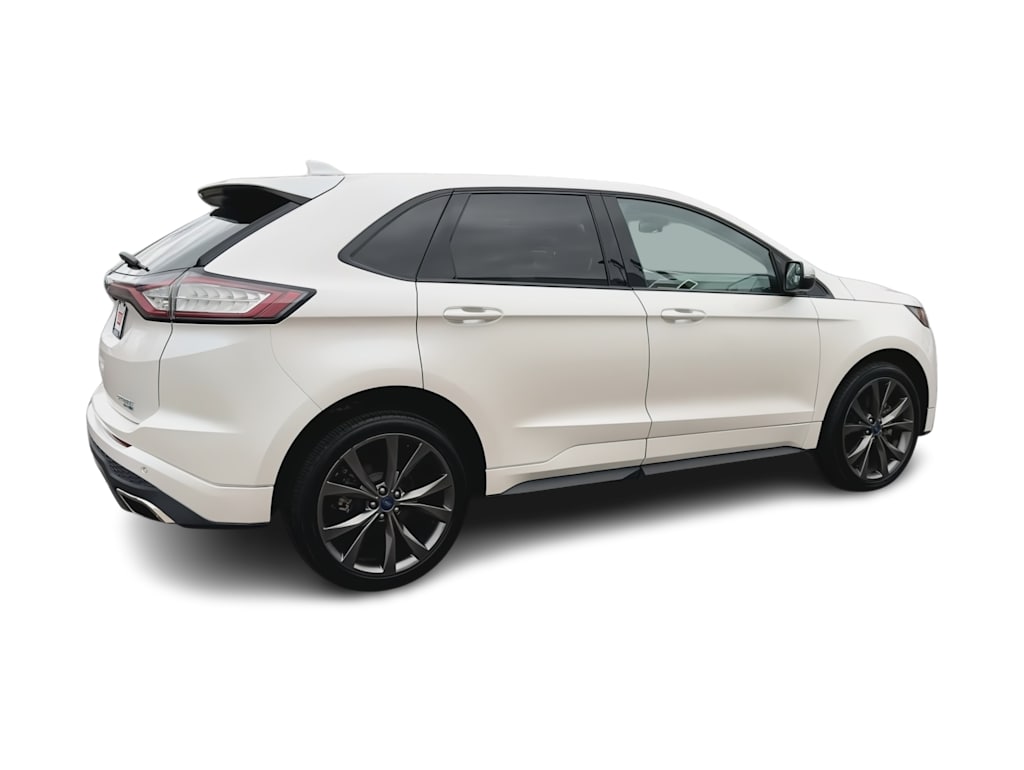 Thumbnail: 2018 Ford Edge - 24