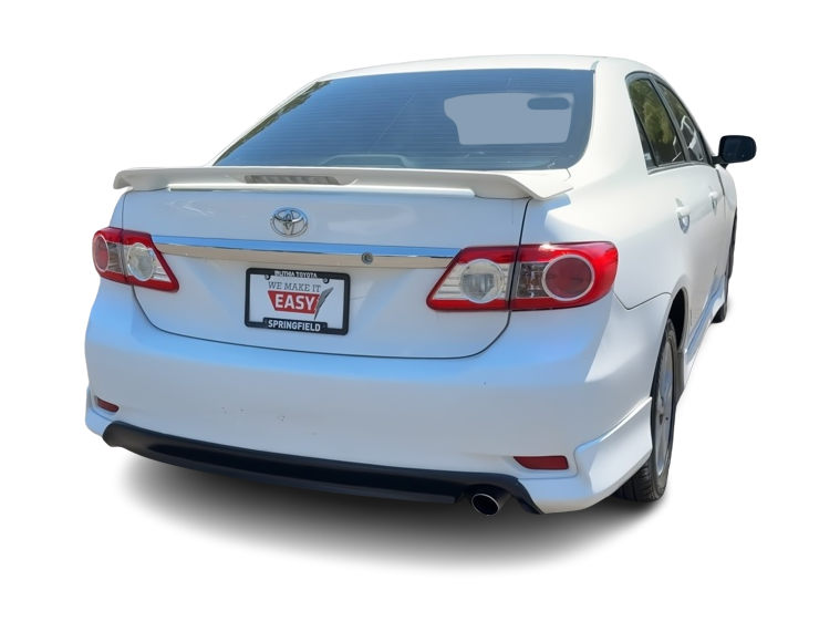 Thumbnail: 2013 Toyota Corolla - 22