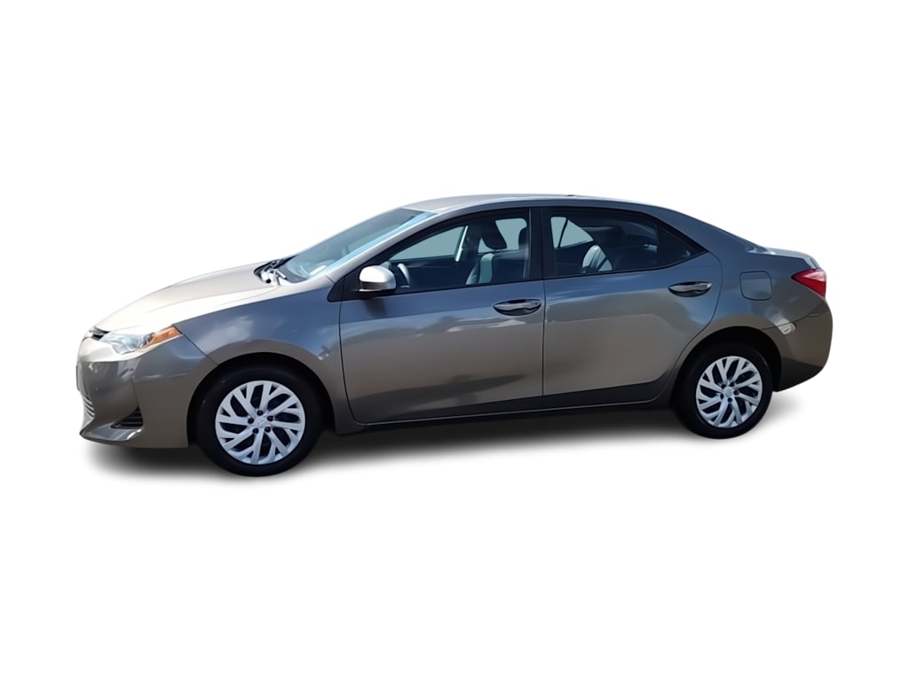 Thumbnail: 2018 Toyota Corolla - 3