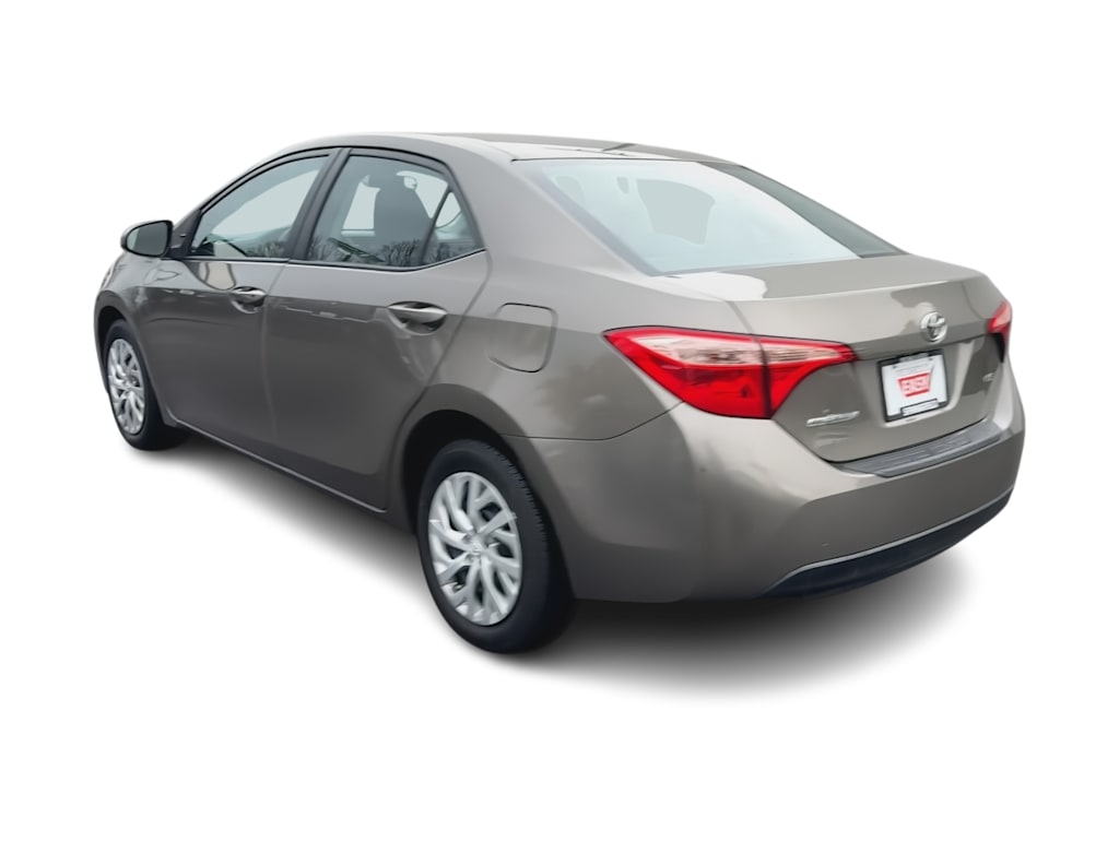 Thumbnail: 2017 Toyota Corolla - 4