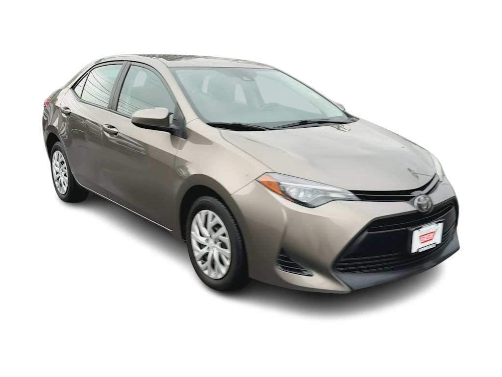 Thumbnail: 2017 Toyota Corolla - 6