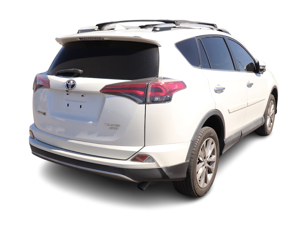 Thumbnail: 2018 Toyota RAV4 - 11