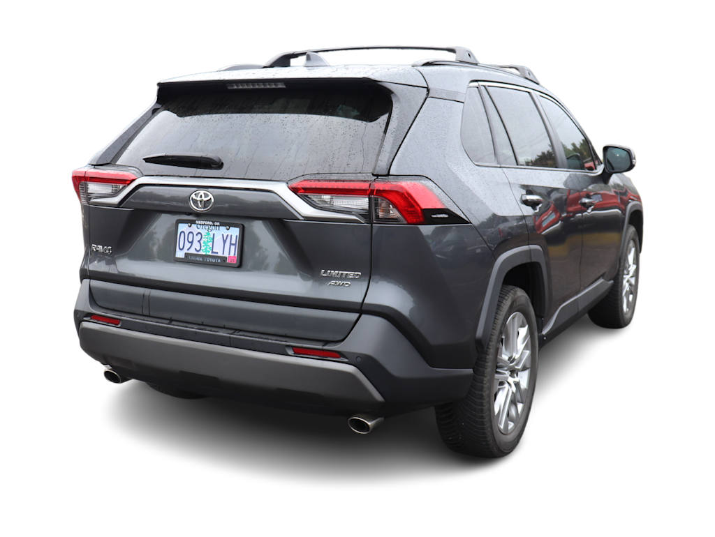 Thumbnail: 2019 Toyota RAV4 - 11