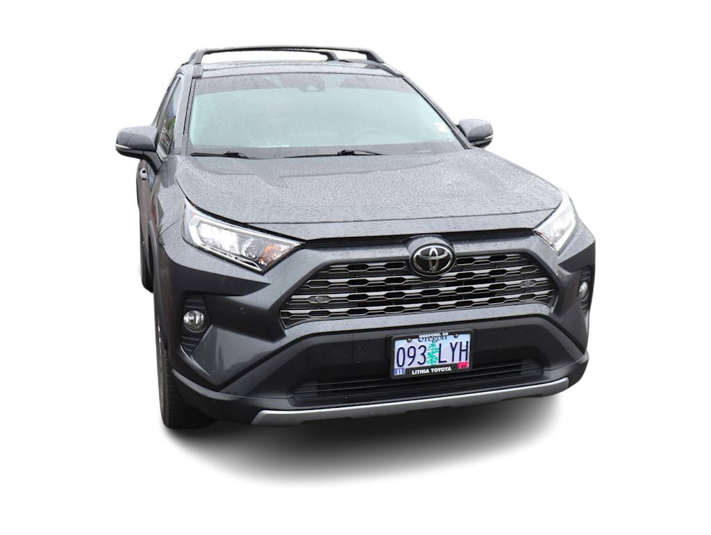 Thumbnail: 2019 Toyota RAV4 - 9