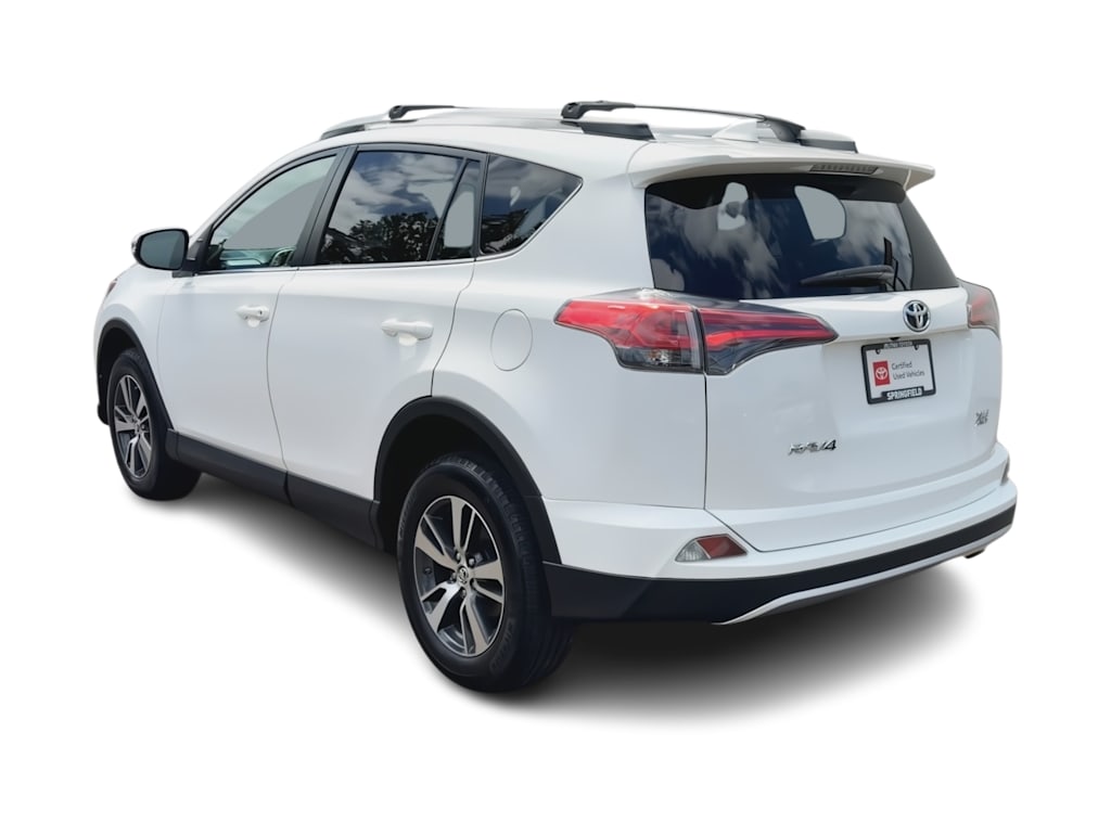 Thumbnail: 2018 Toyota RAV4 - 4