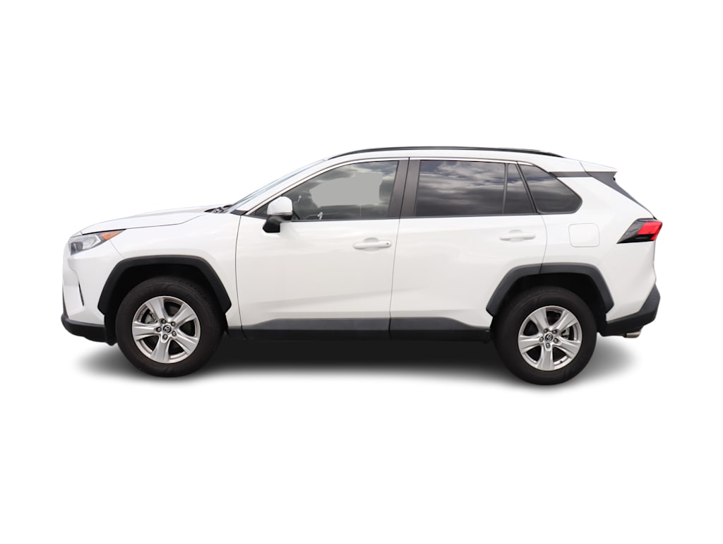 Thumbnail: 2019 Toyota RAV4 - 3