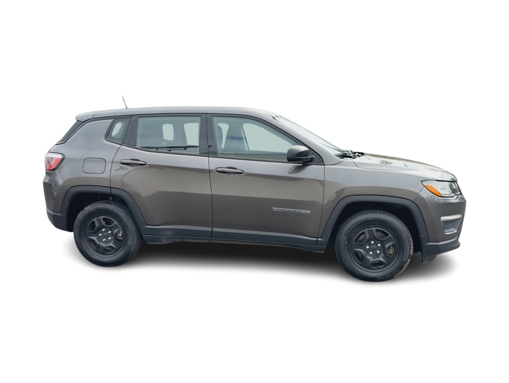 Thumbnail: 2018 Jeep Compass - 23