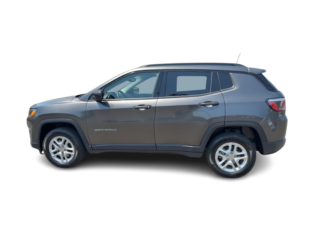 Thumbnail: 2018 Jeep Compass - 20