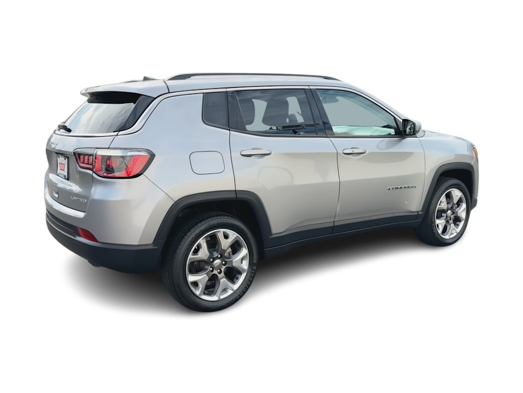 Thumbnail: 2019 Jeep Compass - 22