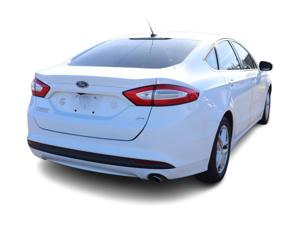 Thumbnail: 2015 Ford Fusion - 11