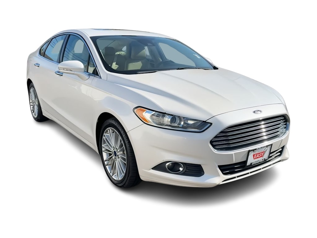 2016 Ford Fusion SE 20