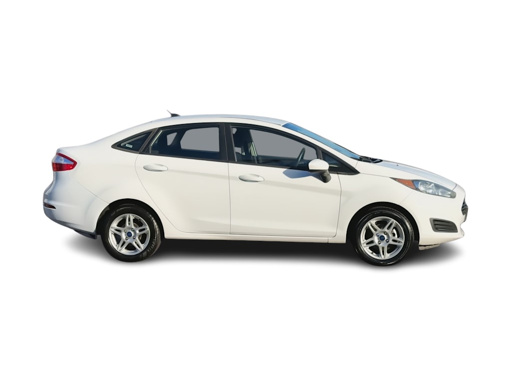 Thumbnail: 2017 Ford Fiesta - 22