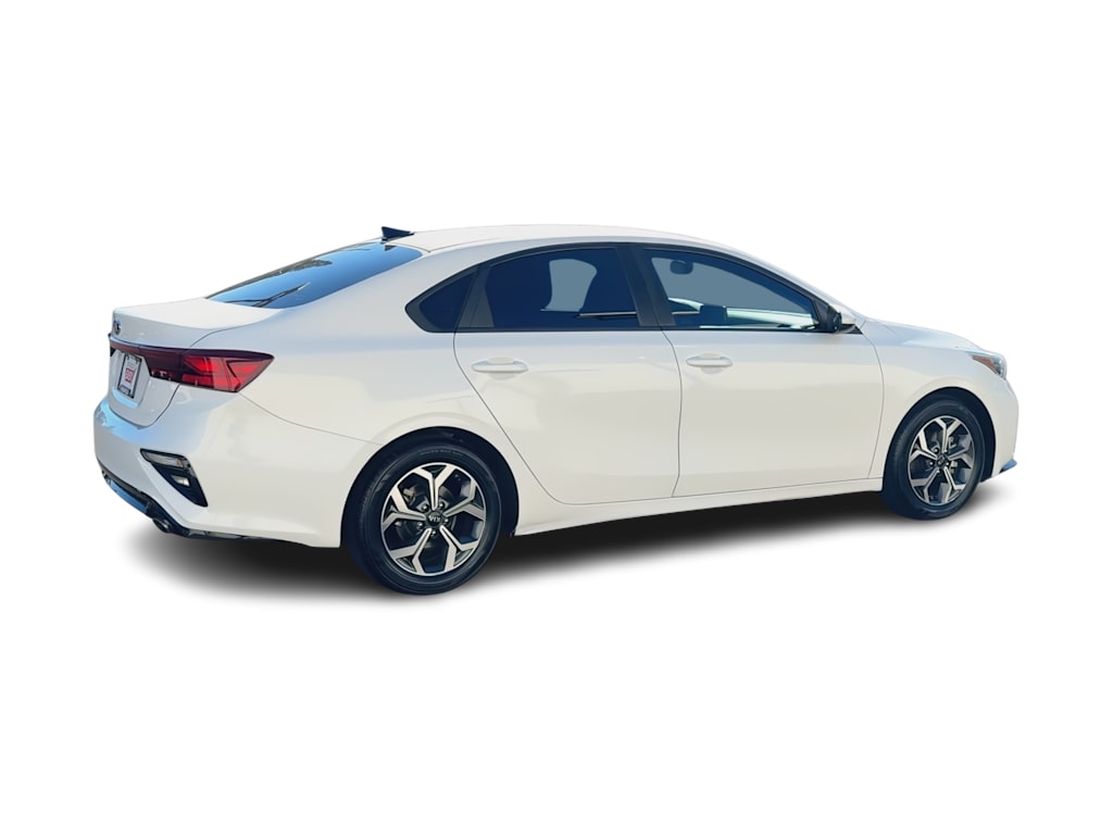 Thumbnail: 2020 Kia Forte - 22
