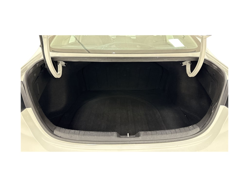 Thumbnail: 2020 Kia Forte - 17