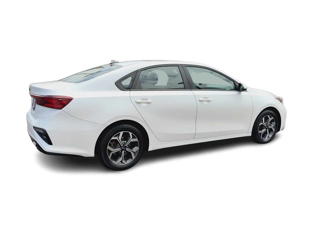 Thumbnail: 2021 Kia Forte - 22