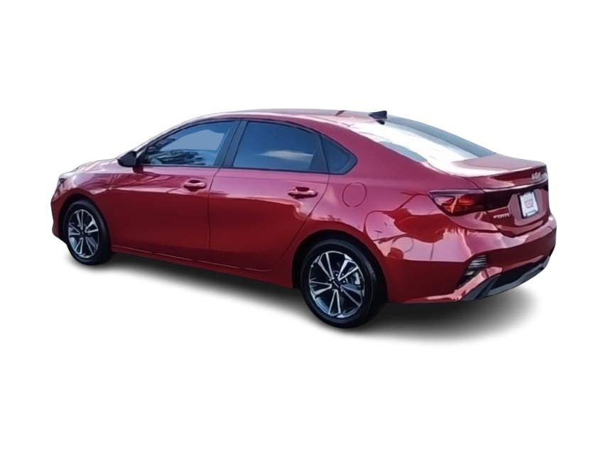 Thumbnail: 2022 Kia Forte - 4