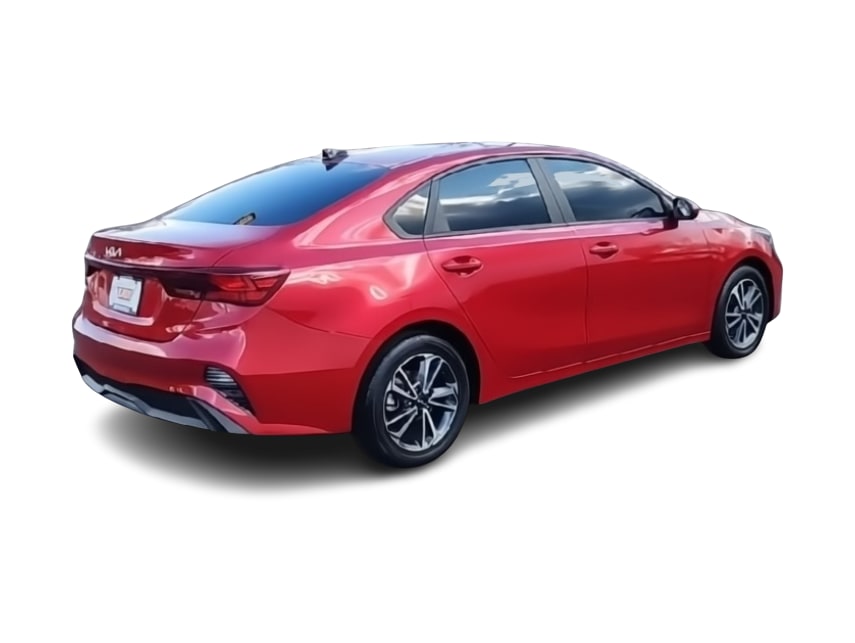 Thumbnail: 2022 Kia Forte - 23
