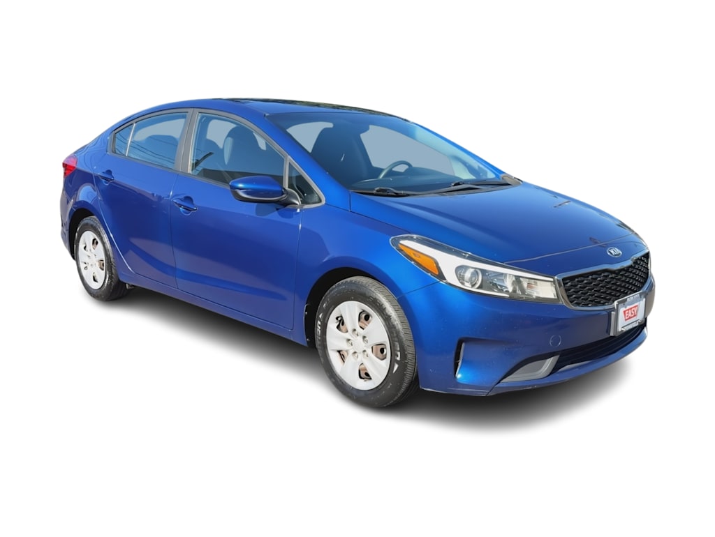 Thumbnail: 2017 Kia Forte - 20