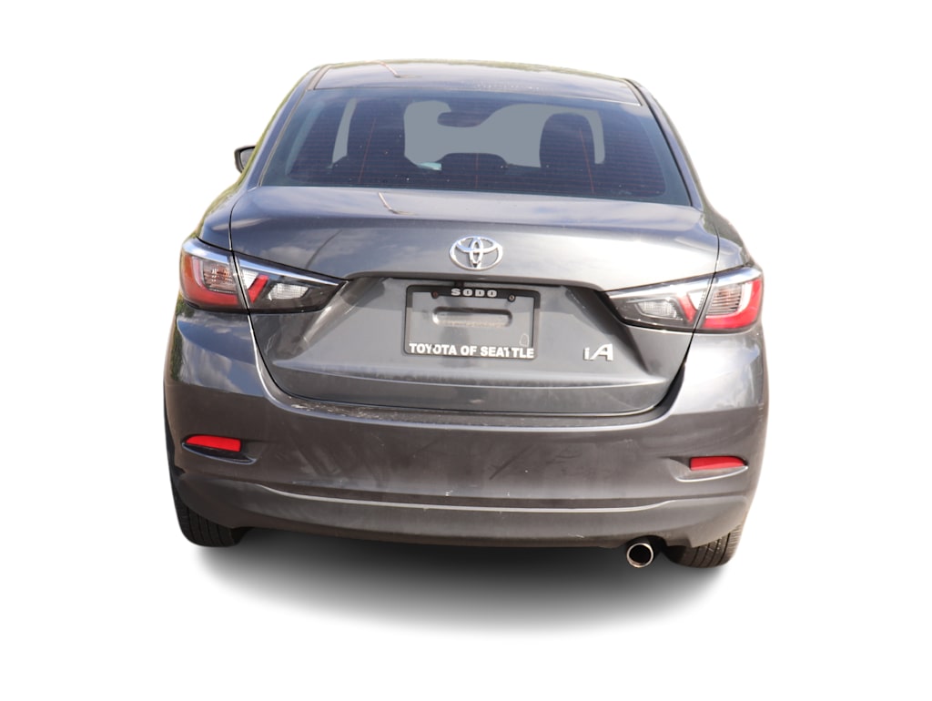 Thumbnail: 2018 Toyota Yaris iA - 11