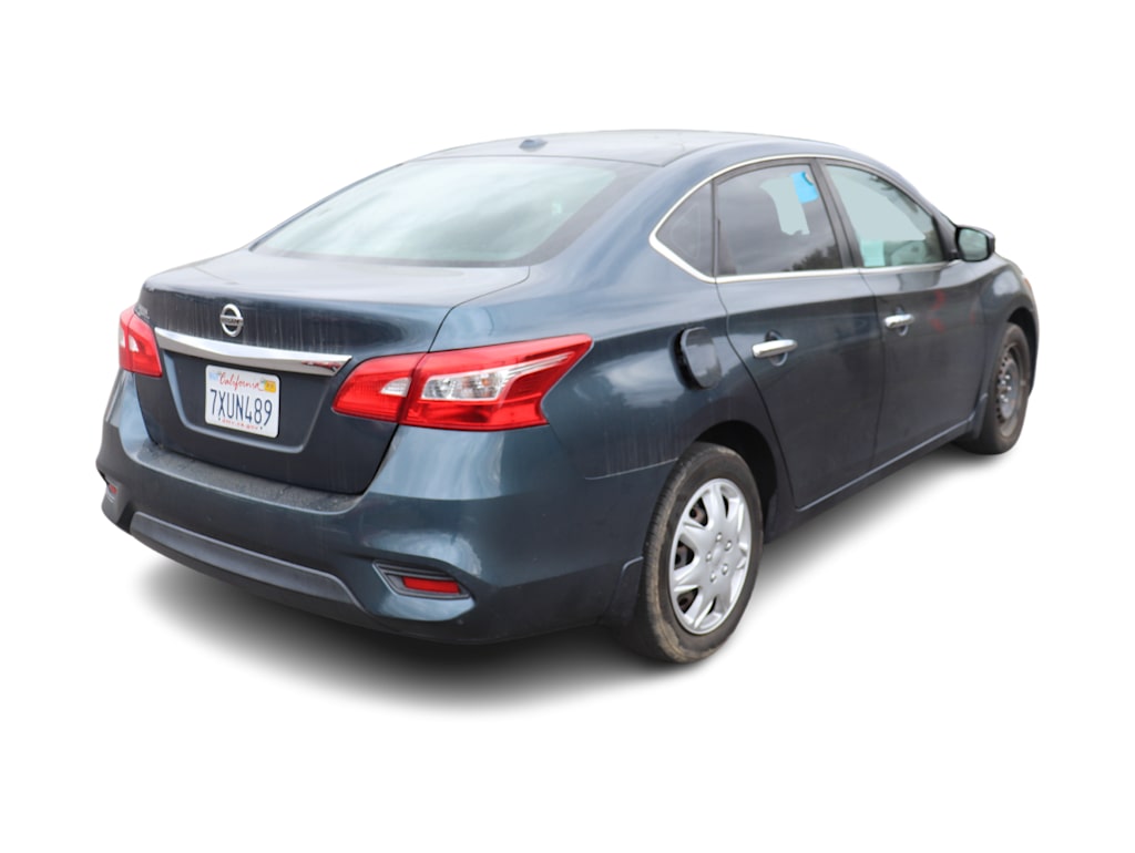 Thumbnail: 2017 Nissan Sentra - 11