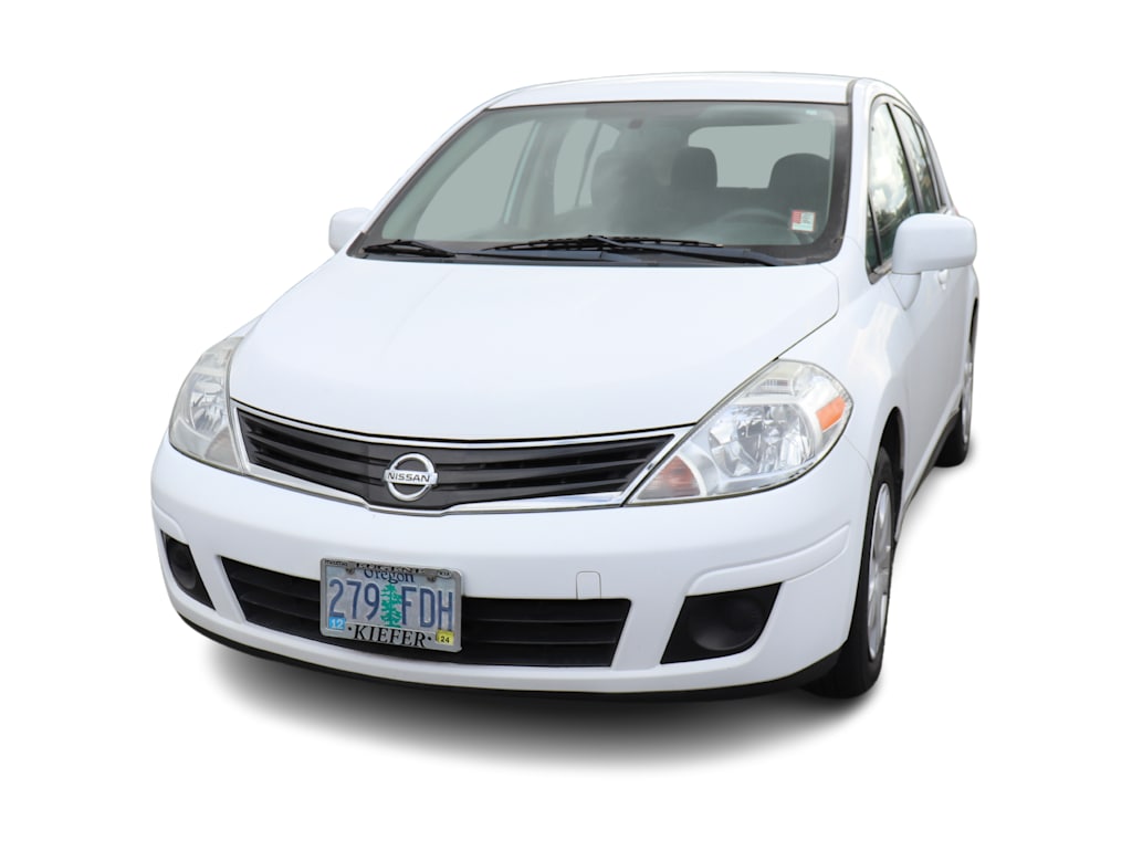 2011 Nissan Versa S 5