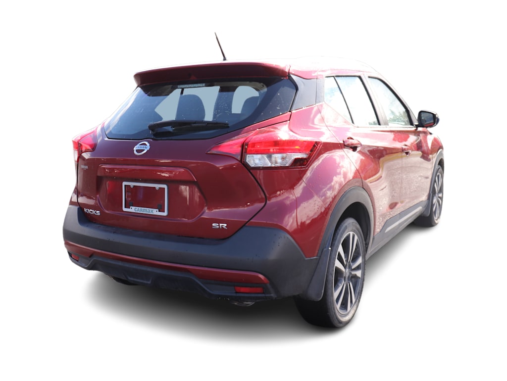 Thumbnail: 2018 Nissan Kicks - 11
